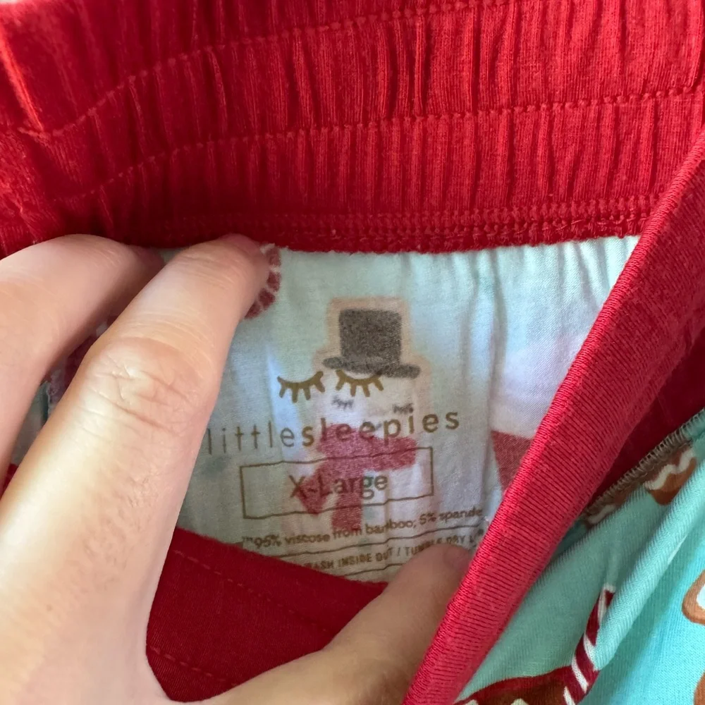 Little Sleepies women’s Christmas pajama set XL peppermint mocha - Picture 7 of 7